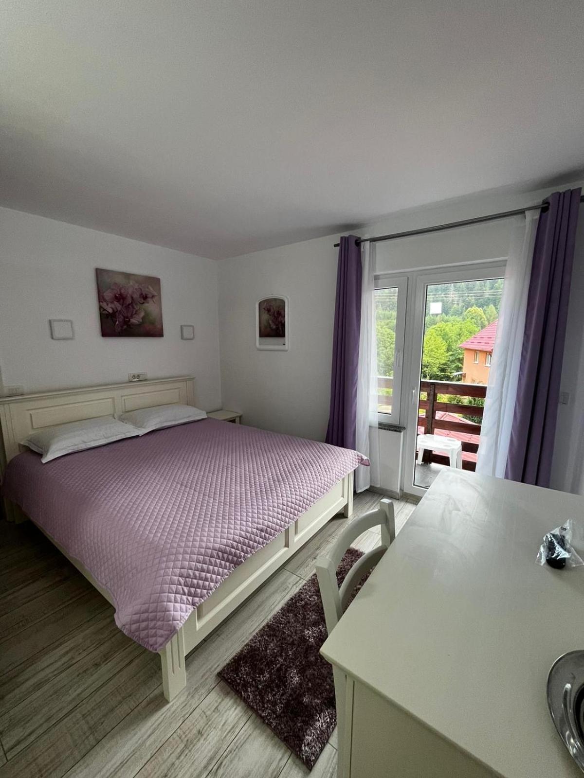 Vacation Villa Sucevita Eksteriør billede